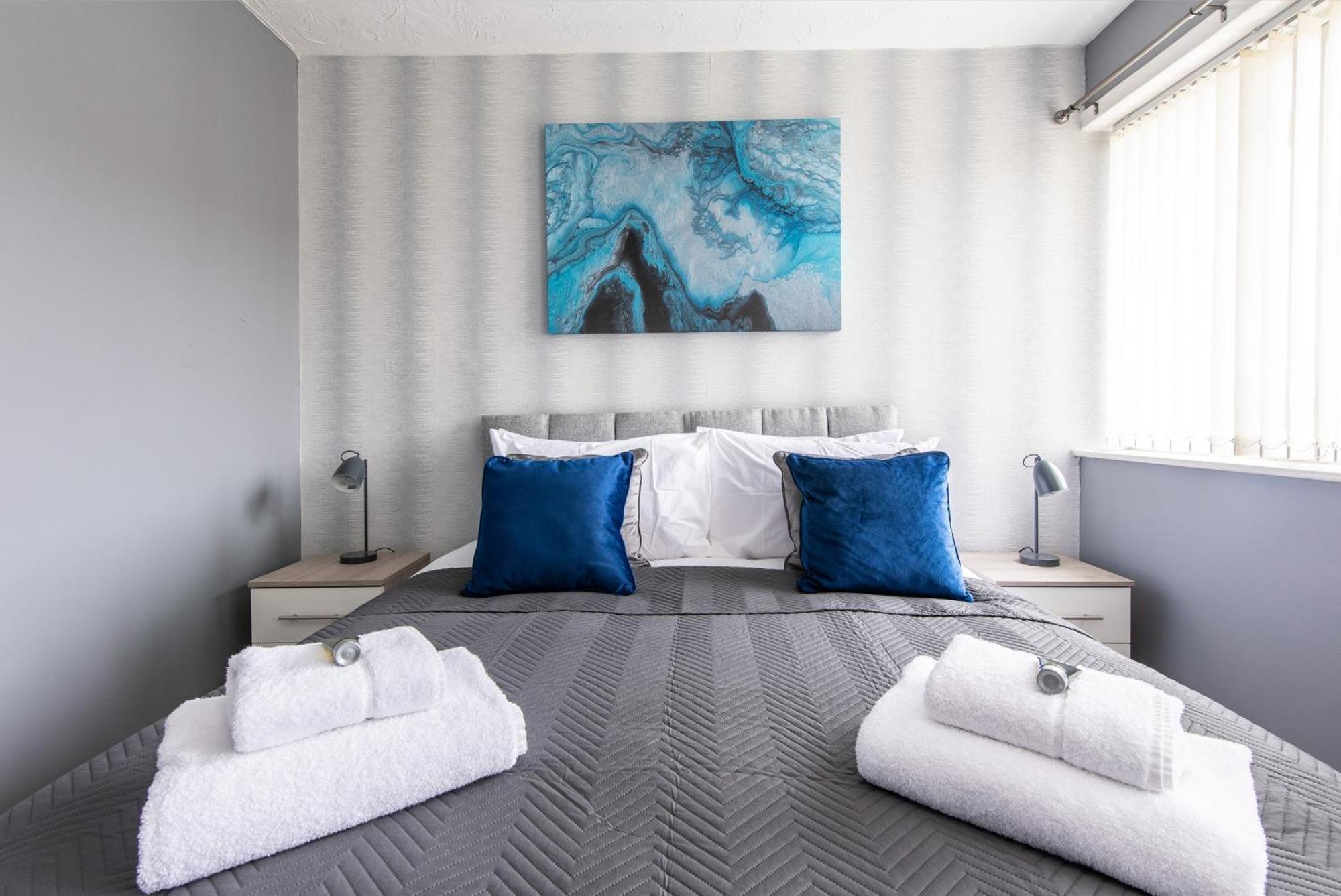 3 Bed Apartment - Perfect For Contractors Near Liverpool Airport Хейл Екстер'єр фото