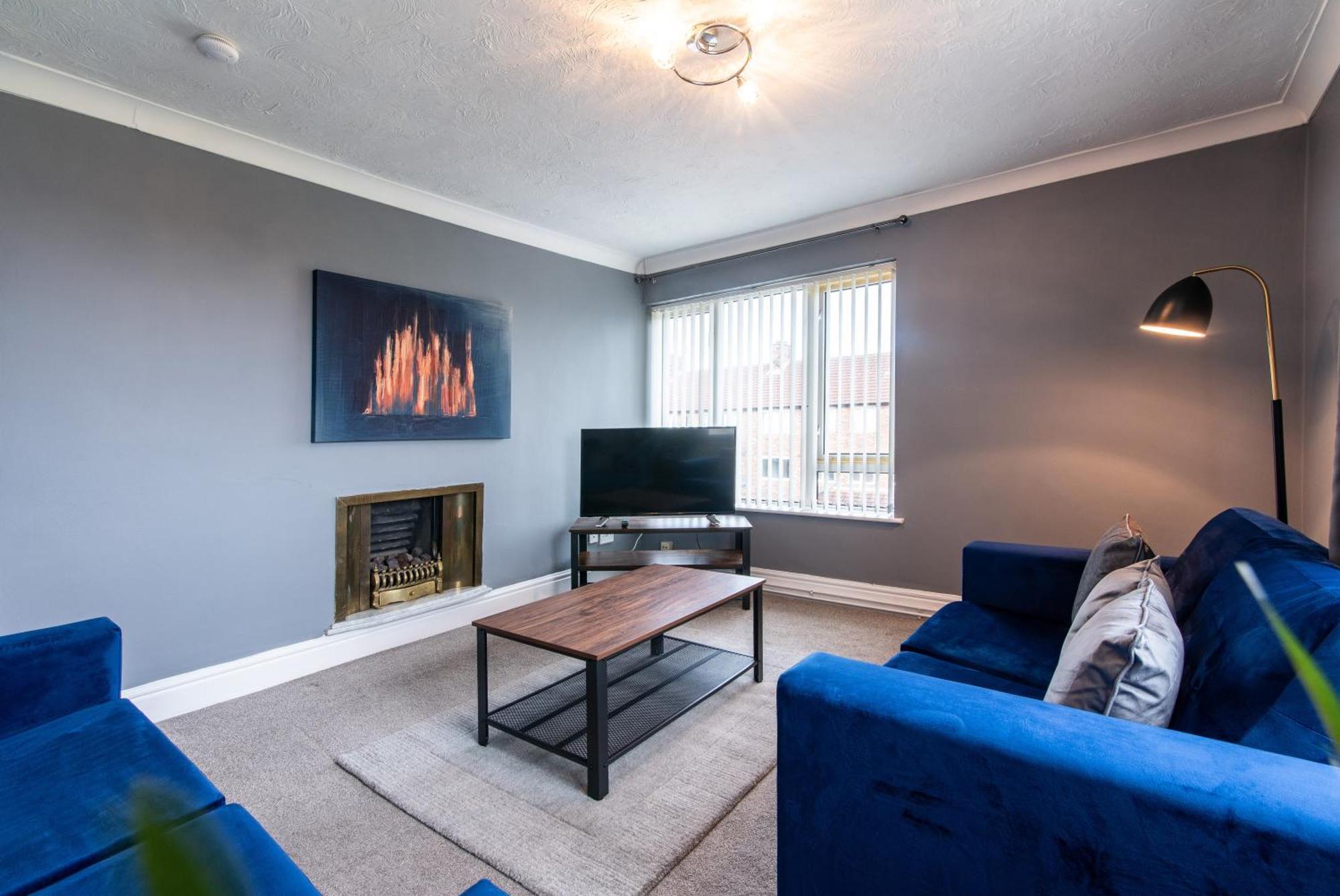 3 Bed Apartment - Perfect For Contractors Near Liverpool Airport Хейл Екстер'єр фото